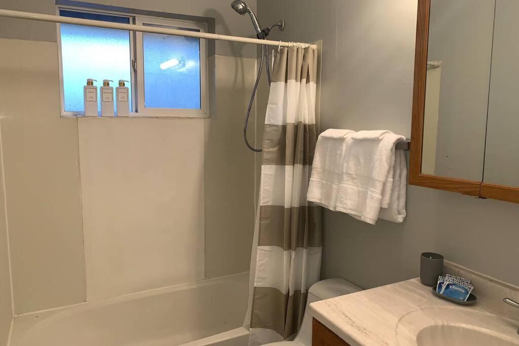 3 king beds + bunk beds on Broadway Villa Littleton Eksteriør billede